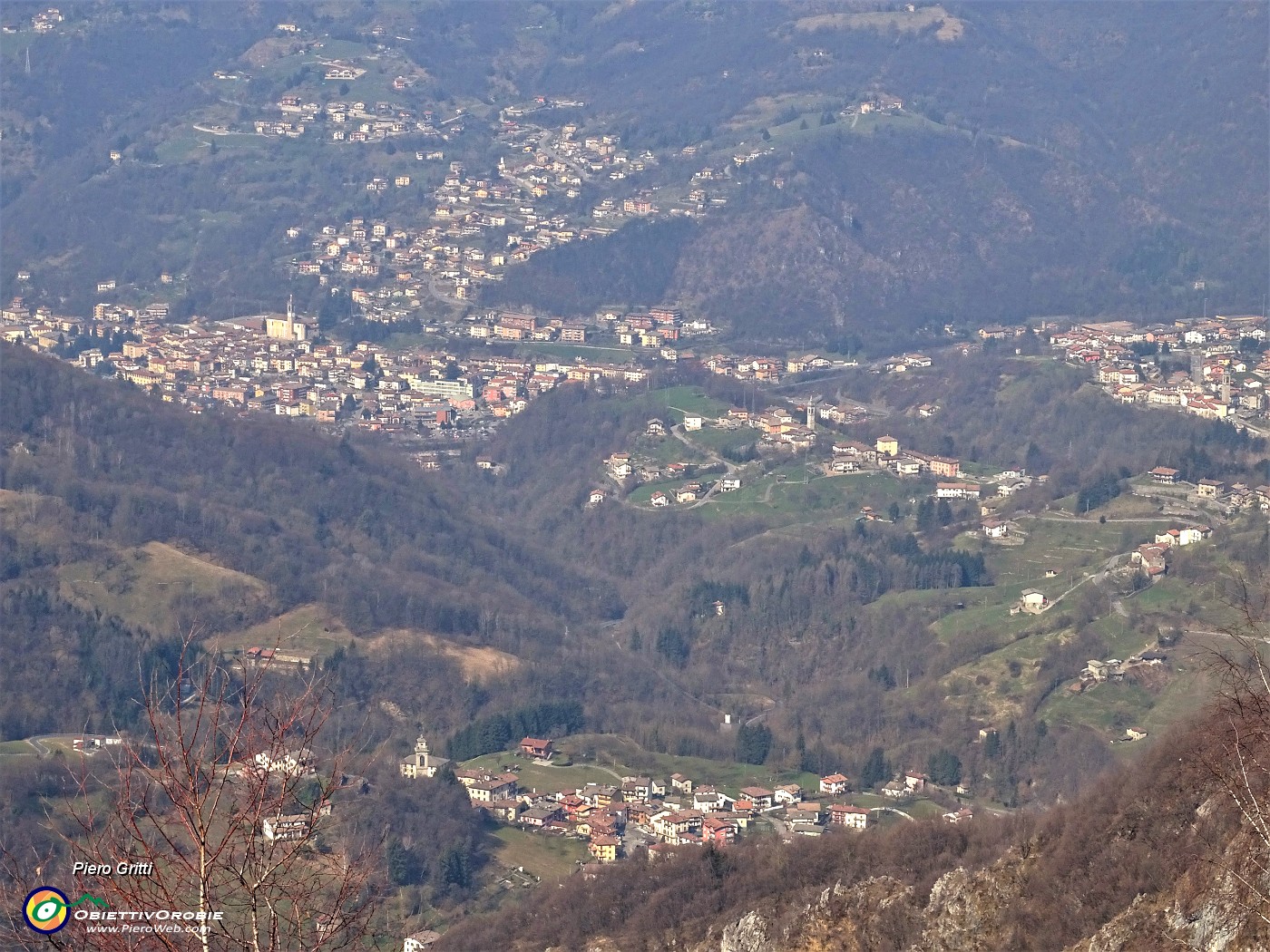 36 Zoom  sulla conca di Zogno.JPG -                                